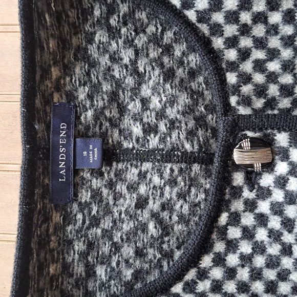Land's End Wool Chic Checkered Traditional Button Up Cardigan Jacket - Picture 2 of 8
